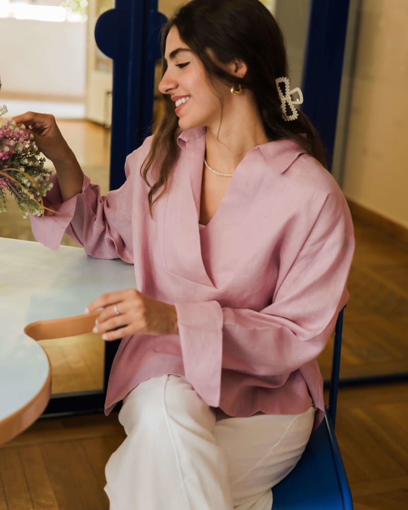 The soft glow top-pink