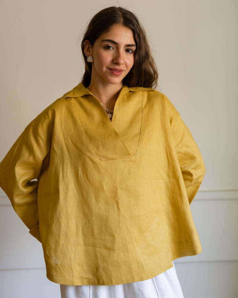 The soft glow top-mustard