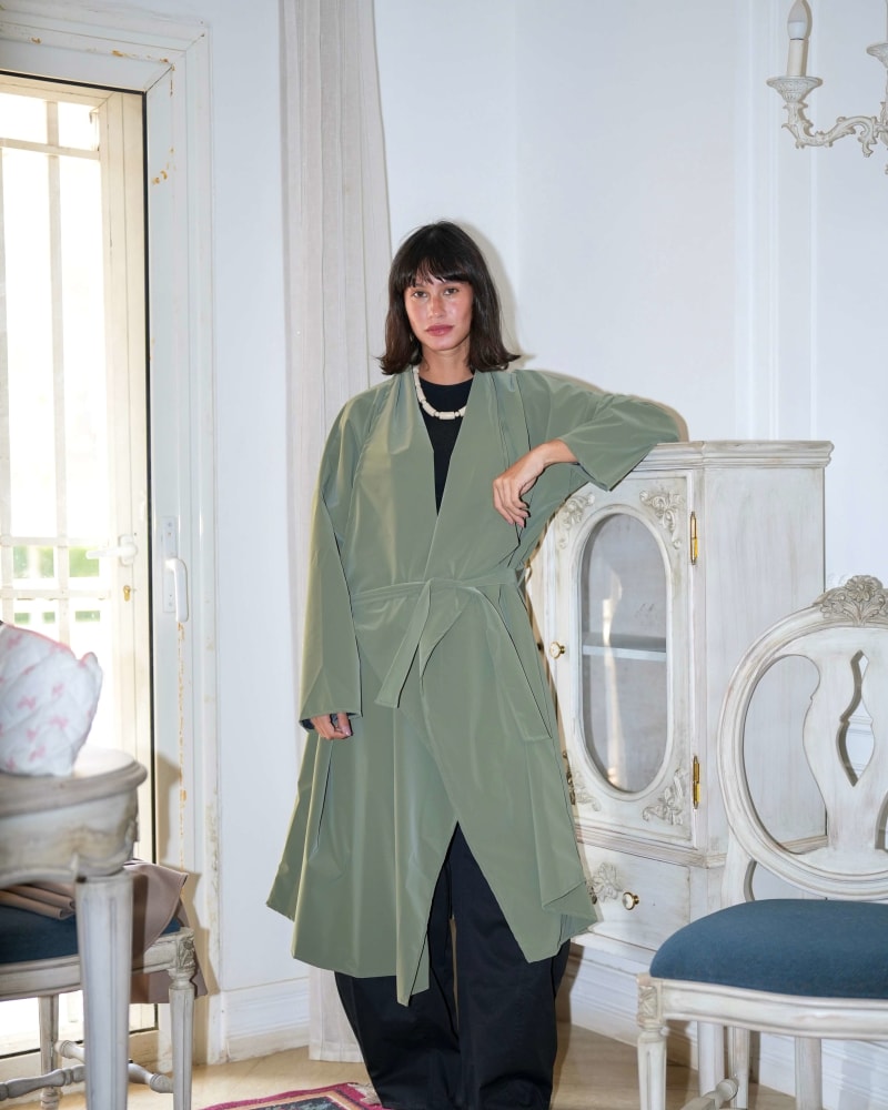 Waterproof coat-olive green