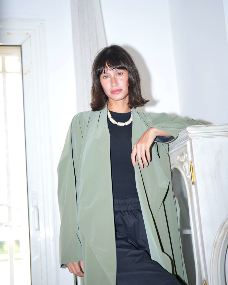 Waterproof coat-olive green