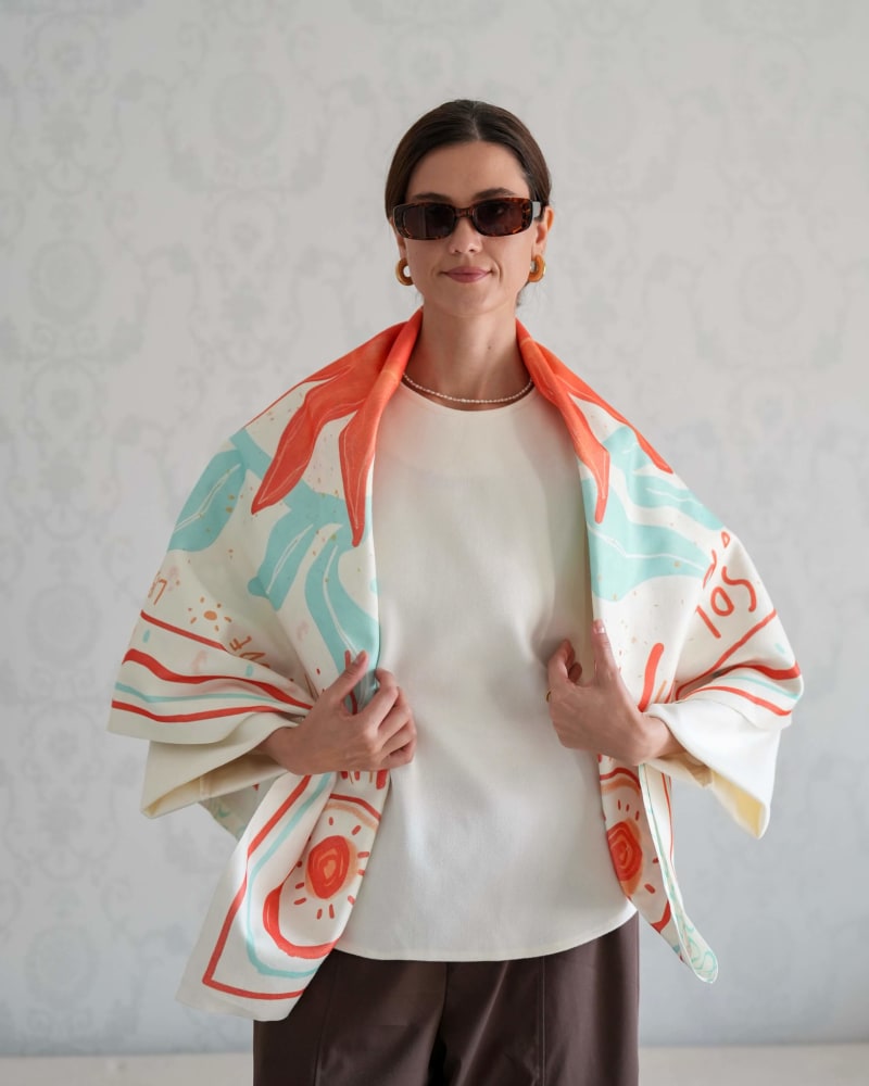 Sunlight scarf