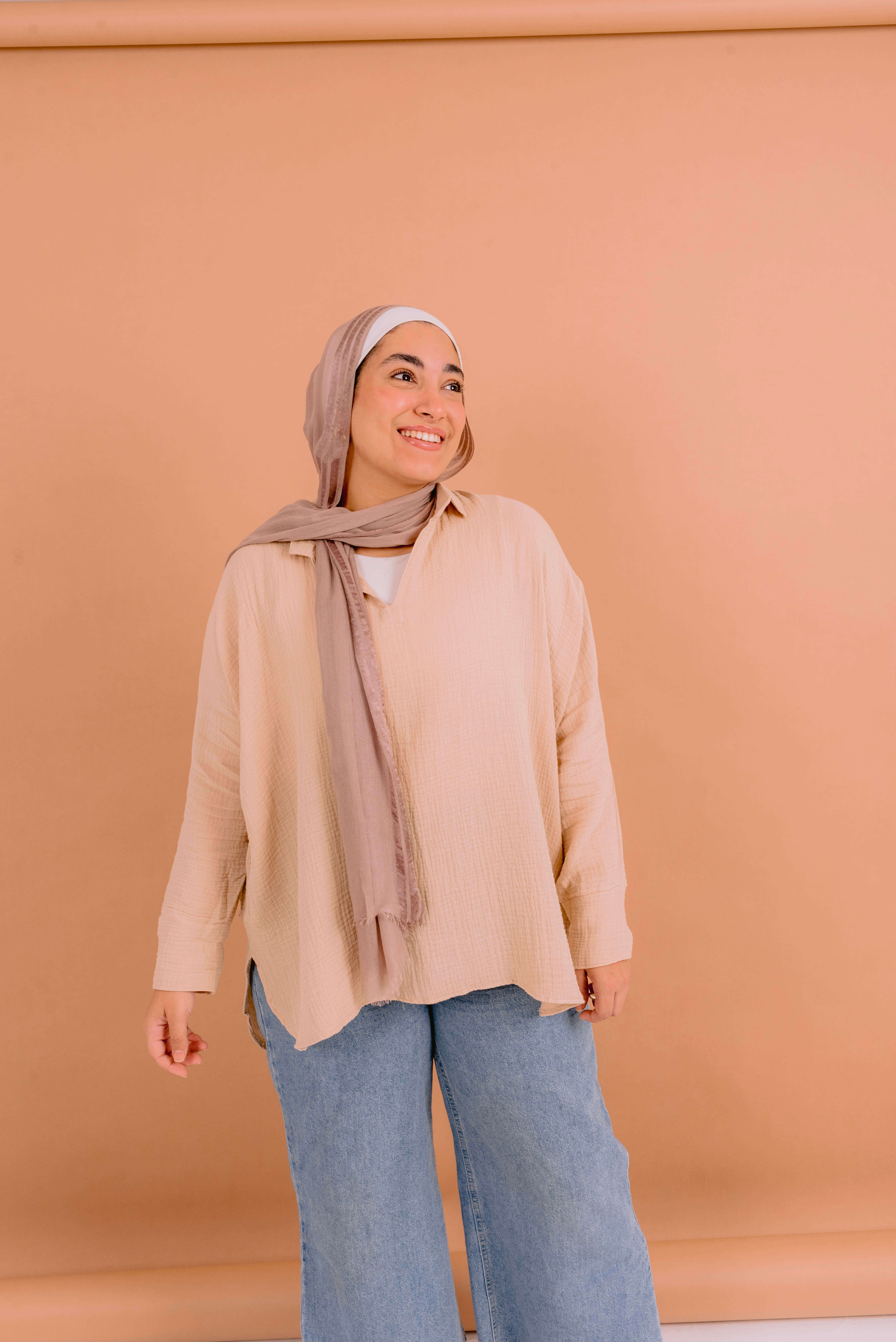 Ellen top in beige  Image