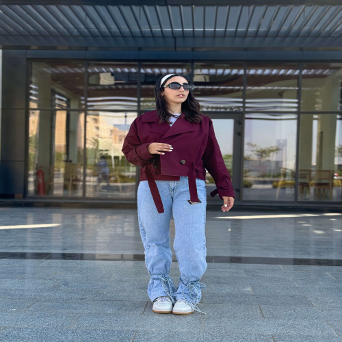 Cropped coat in burgundy 