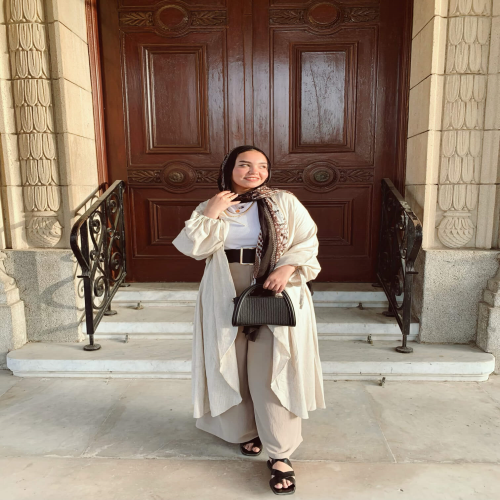 Flowy cardigan in beige 