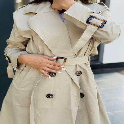 Long Trench coat in beige 