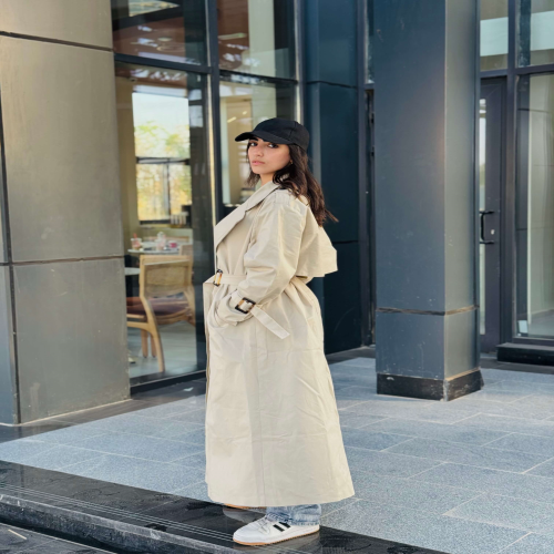 Long Trench coat in beige 