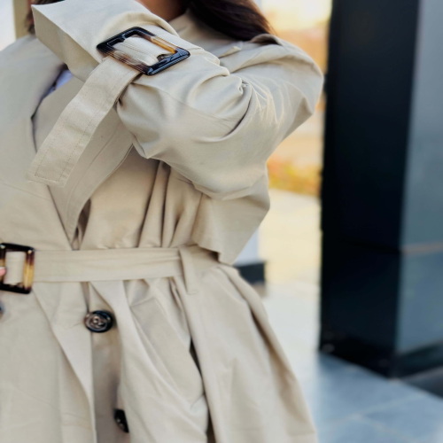 Long Trench coat in beige 